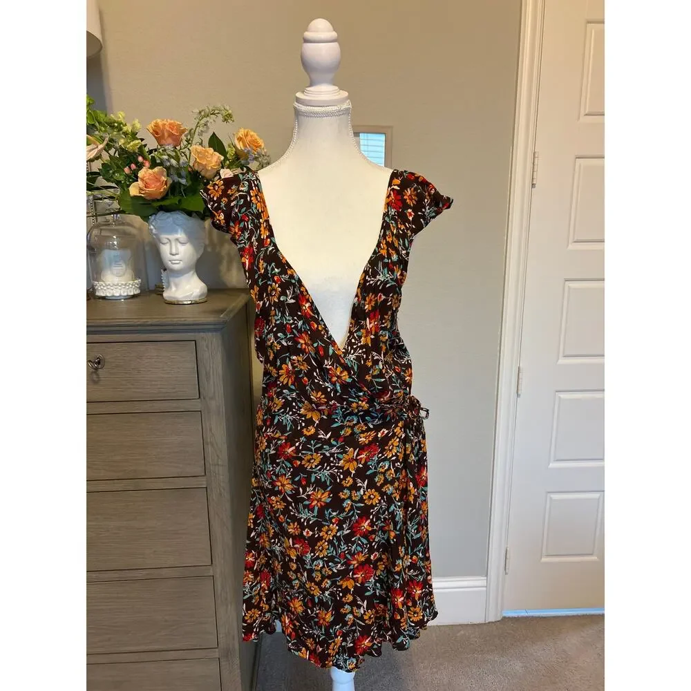 band of the free | (NWT) Brown Floral Wrap Dress | Lg - Picture 3 of 15